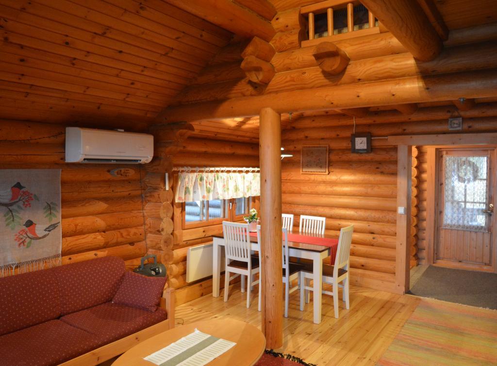 Lomapesae Cottages Pertunmaa Cameră foto